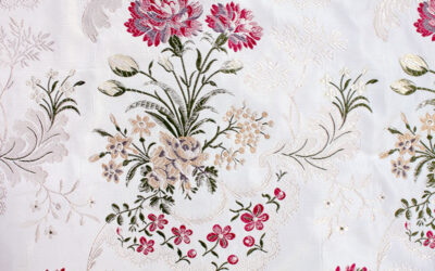 Gainsborough: Bright Floral Design